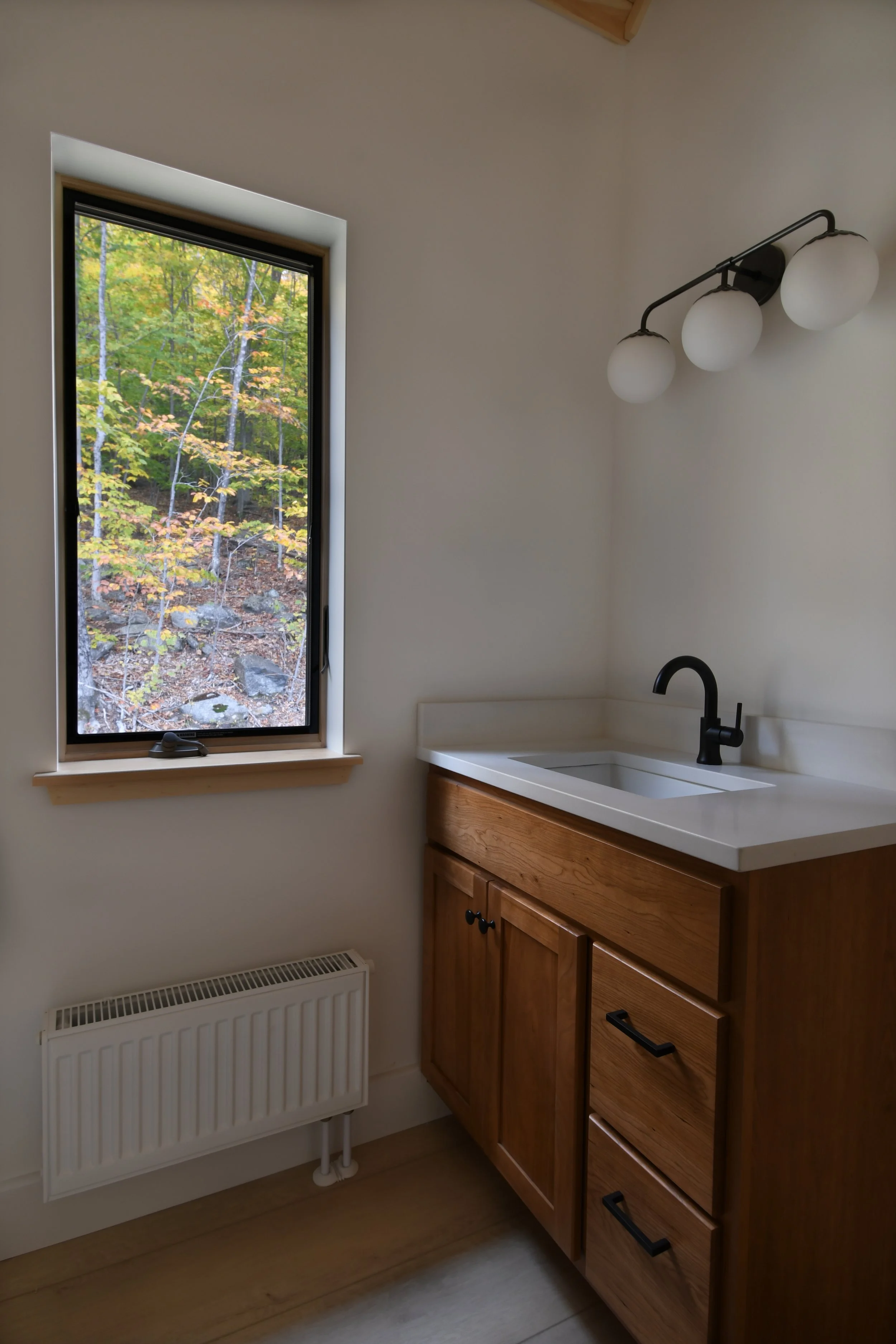 Kingfield Mountain Spec Home — Meldrum Design-30