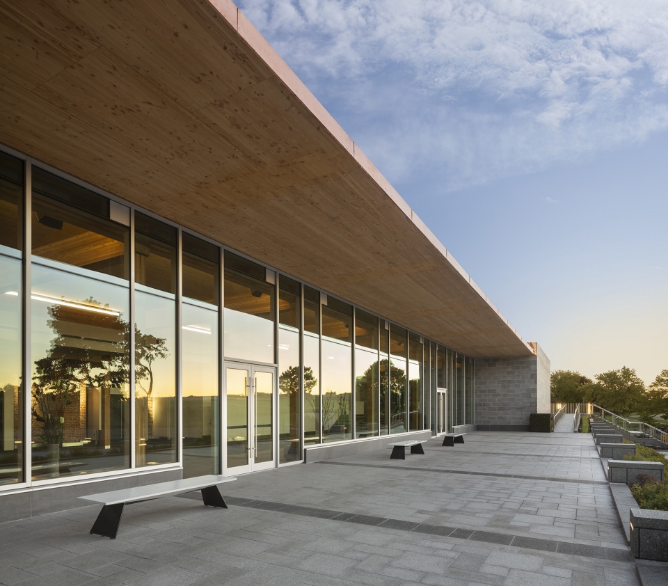 魁北克 Voltigeurs 军工厂重建项目 | 历史与现代的和谐交融-31