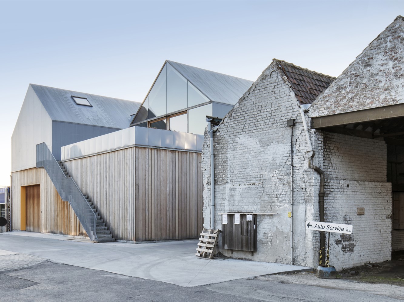 比利时工厂屋顶住宅-3