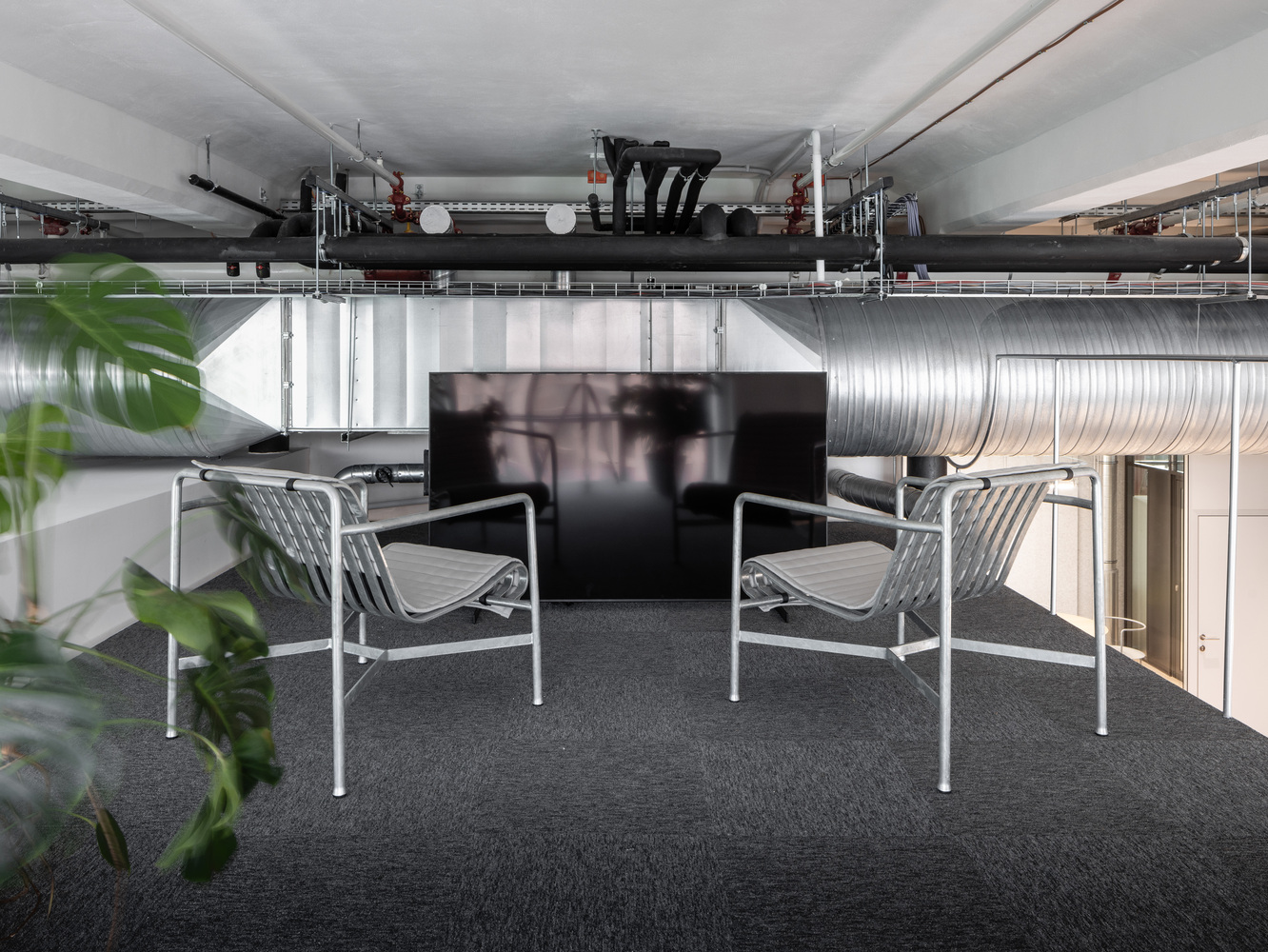 旧厂房中的“办公室机器”·BK II Office-14