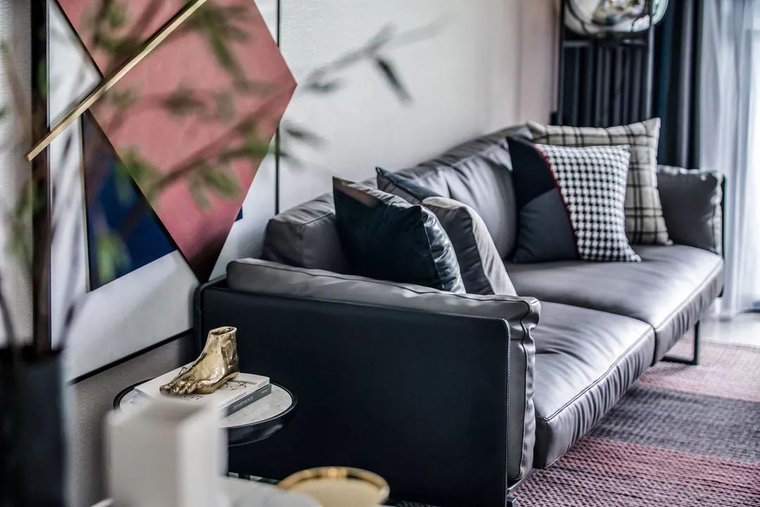 品秀星图 | 现代时尚与艺术人文的融合-0