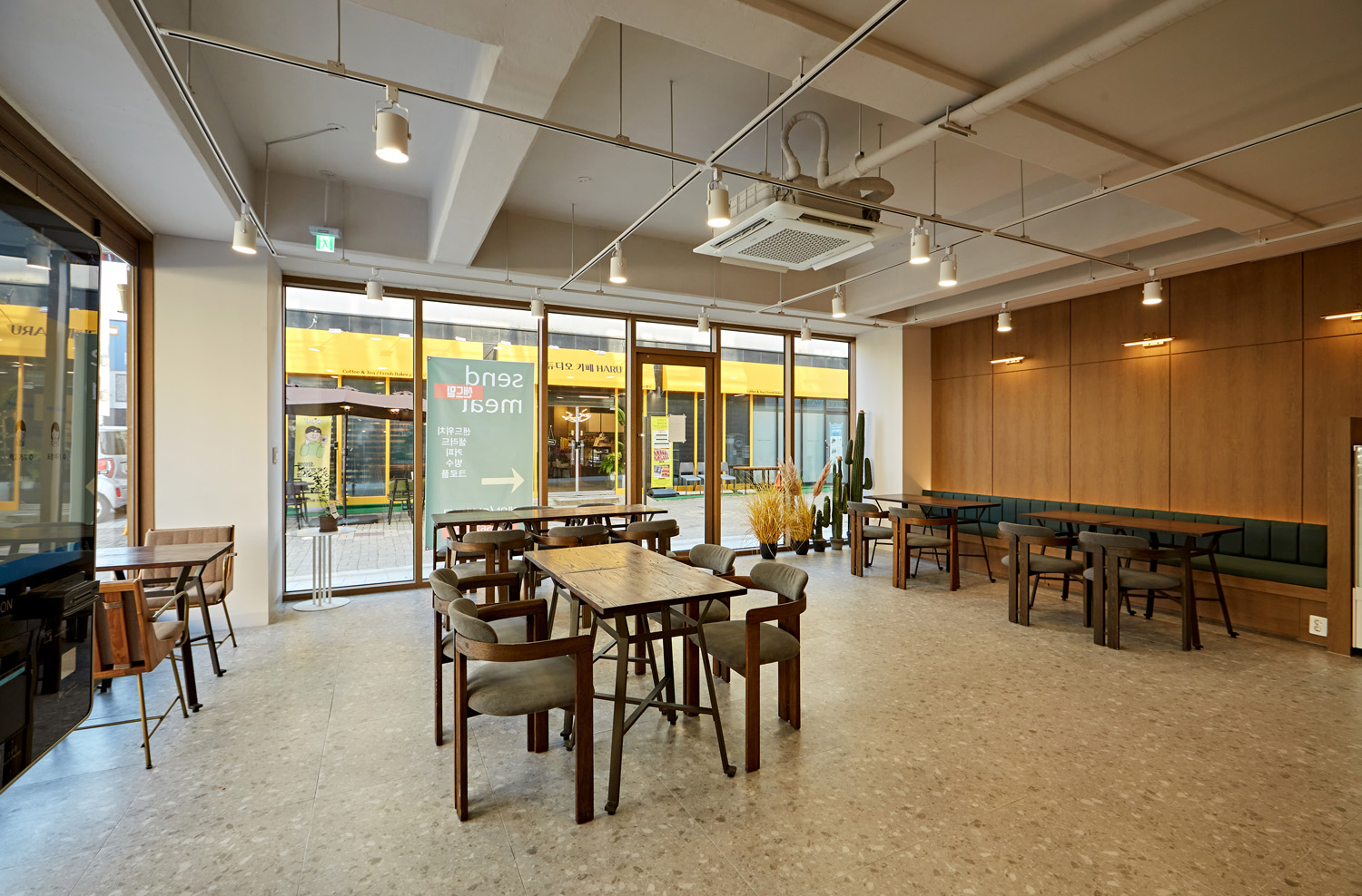 极简魅力 | Sandmill Woodton 的 45 平精致公寓-12