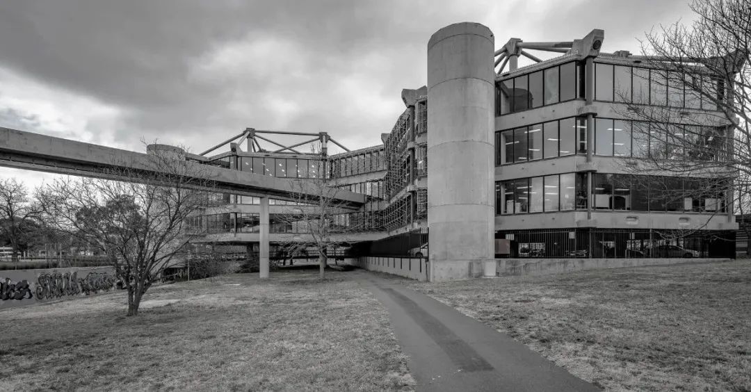 粗野乌托邦 · John Andrews 的理想重塑丨加拿大多伦多-46