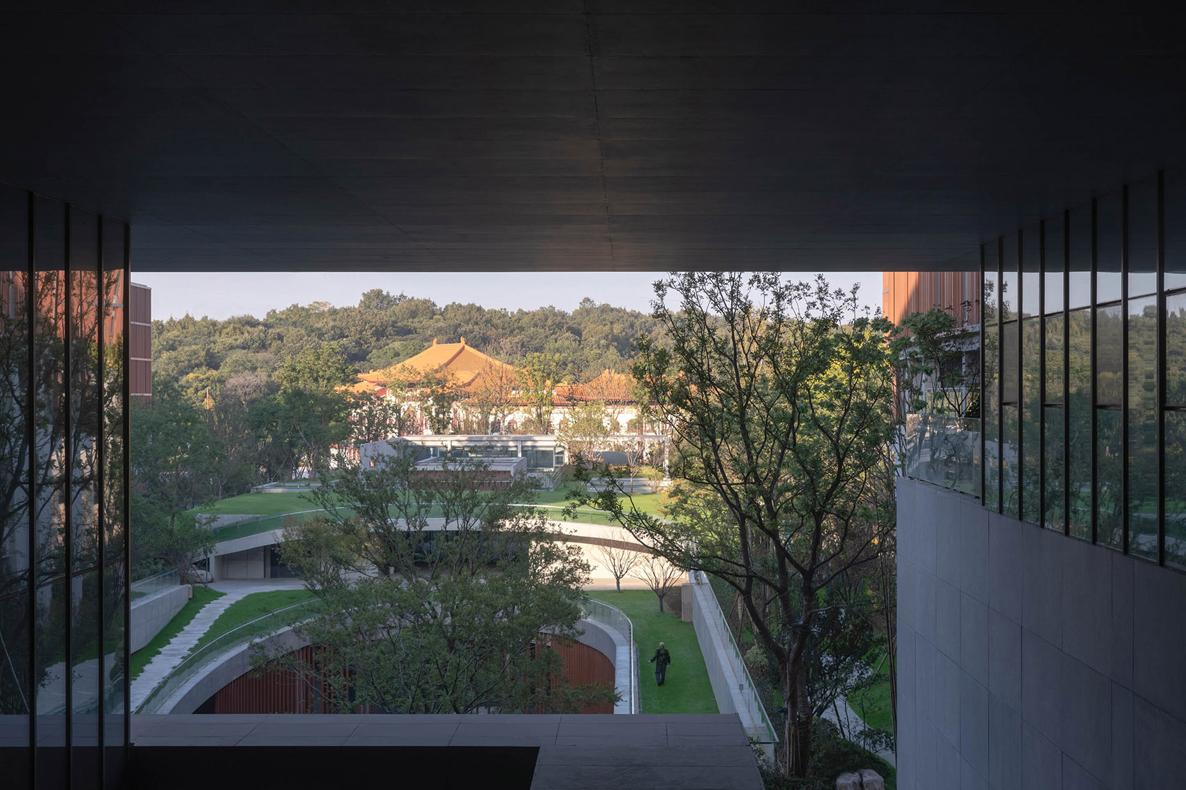 南京丰盛五季凯悦臻选酒店丨中国南京丨BUZZ庄子玉工作室-38