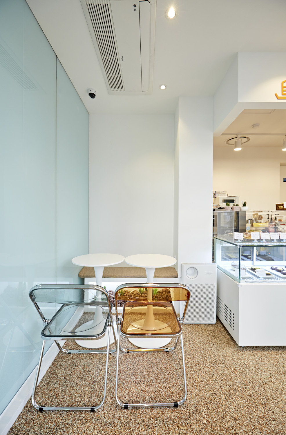 7 平白色简约咖啡厅设计，极简之美-10