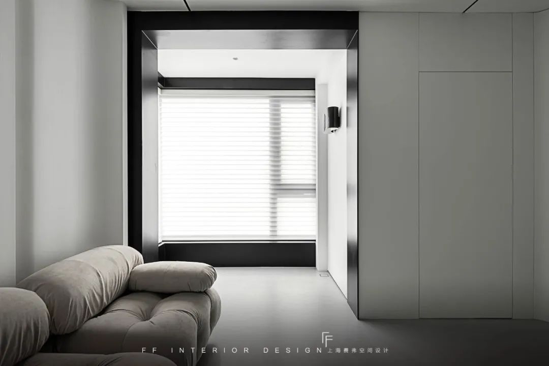 线条之美 · 浦东新区极简小三室的现代演绎丨中国浦东新区-18