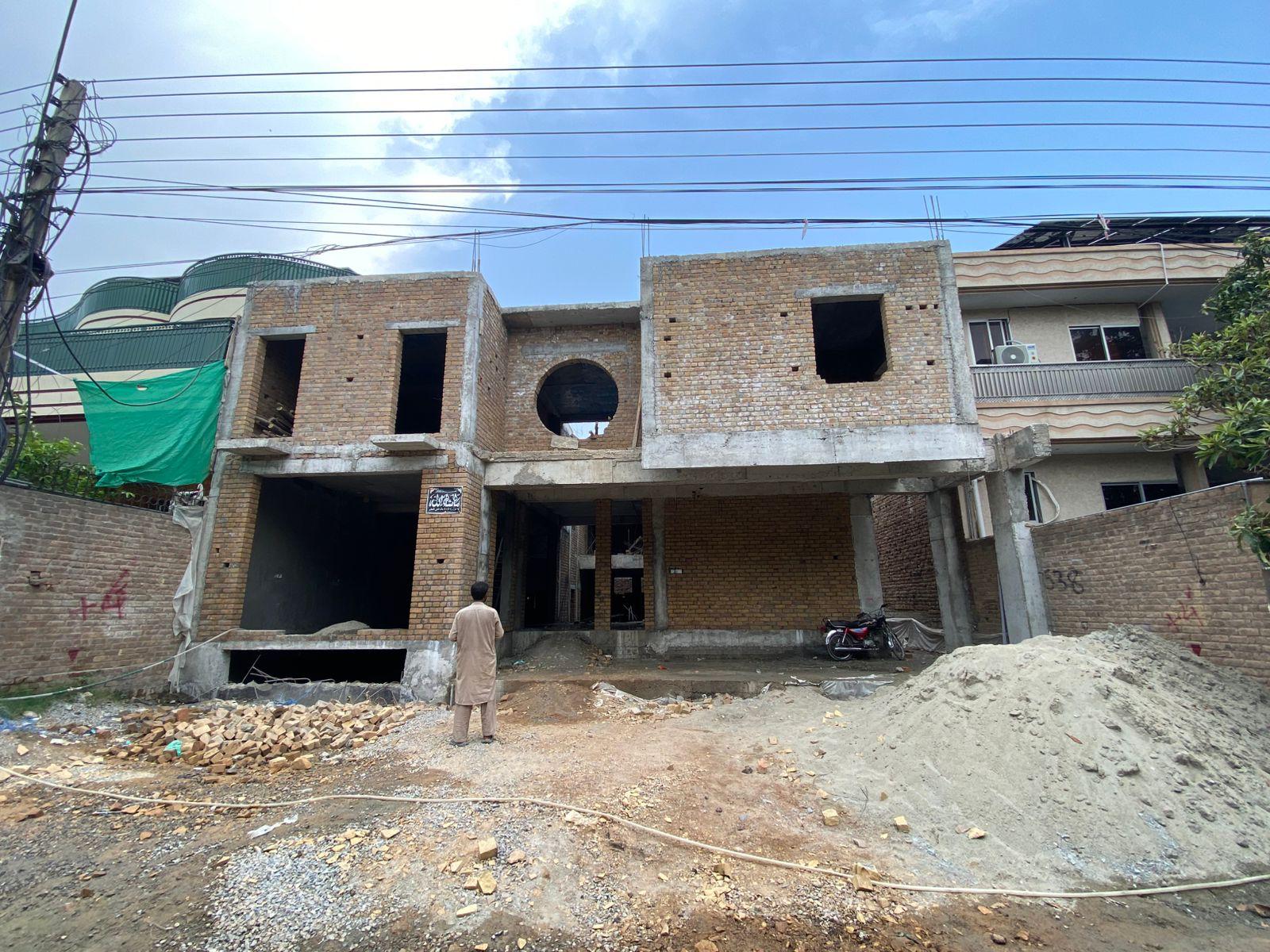 Split House Residence | Freelance Project-14