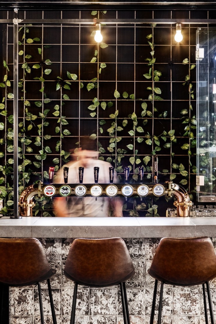 以色列Beer Garden酒吧  Or Kochav-7