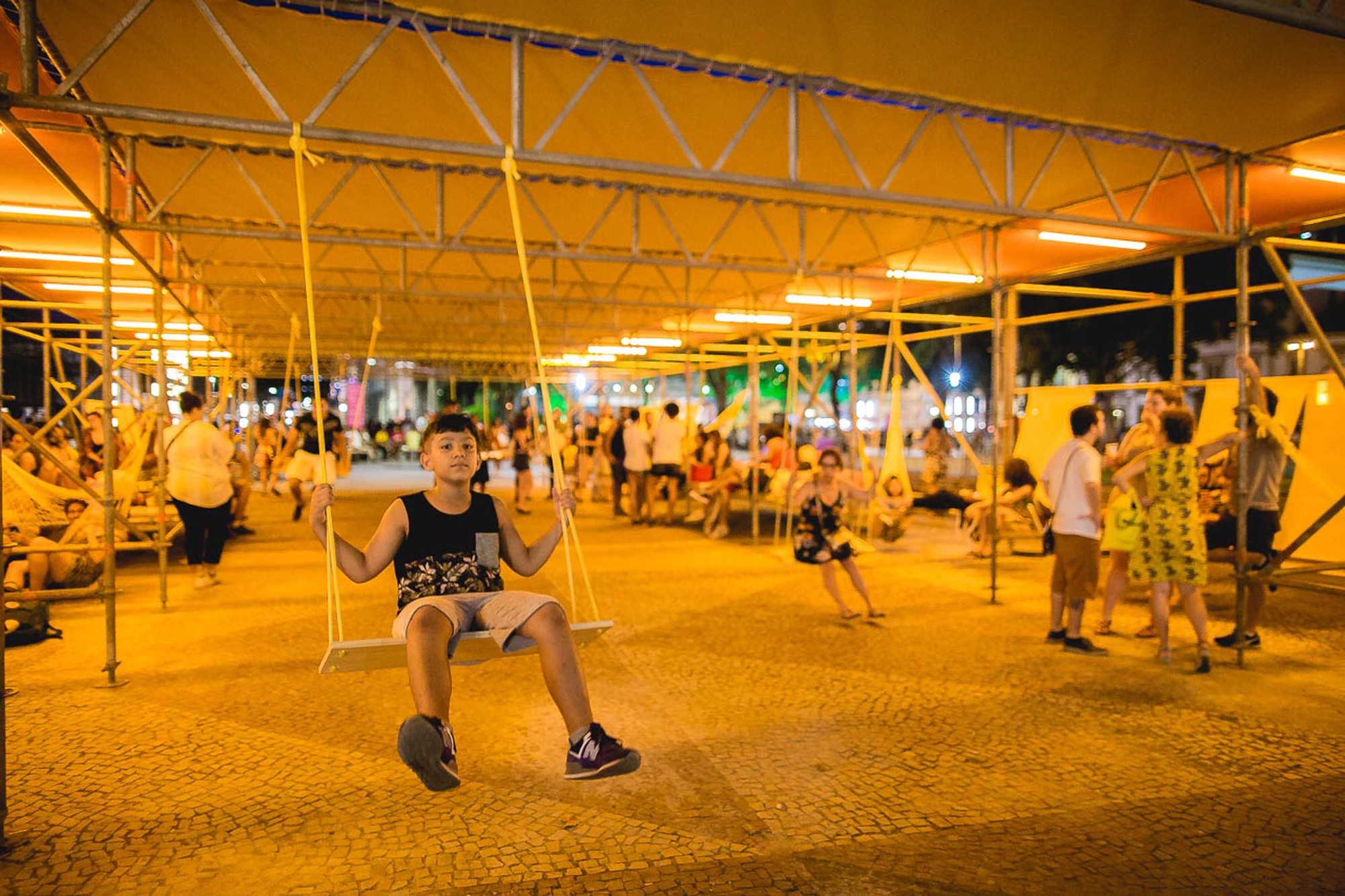 Conexidade Installation / Estúdio Chão-44