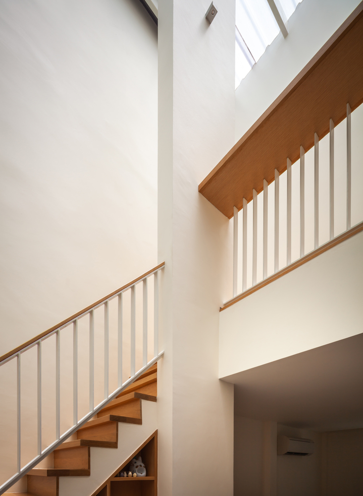 透明小镇屋 极简空间设计-25