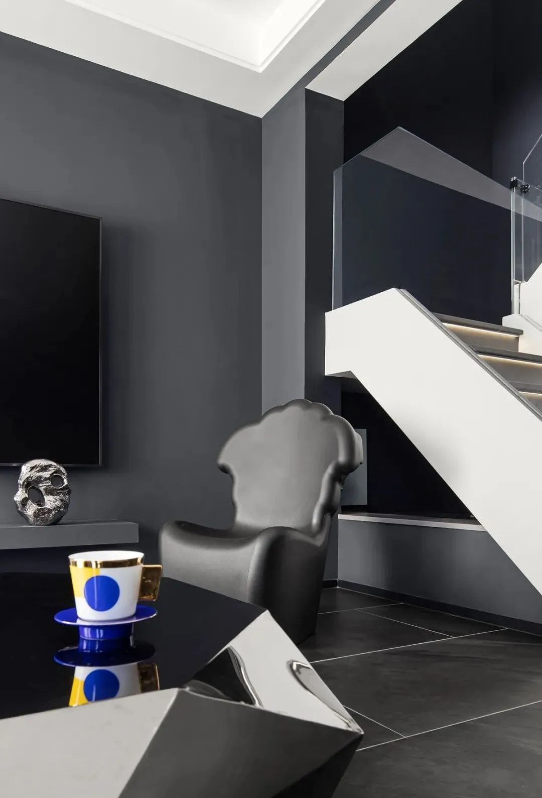 255㎡简约精致的私宅，静谧且有深度！-4