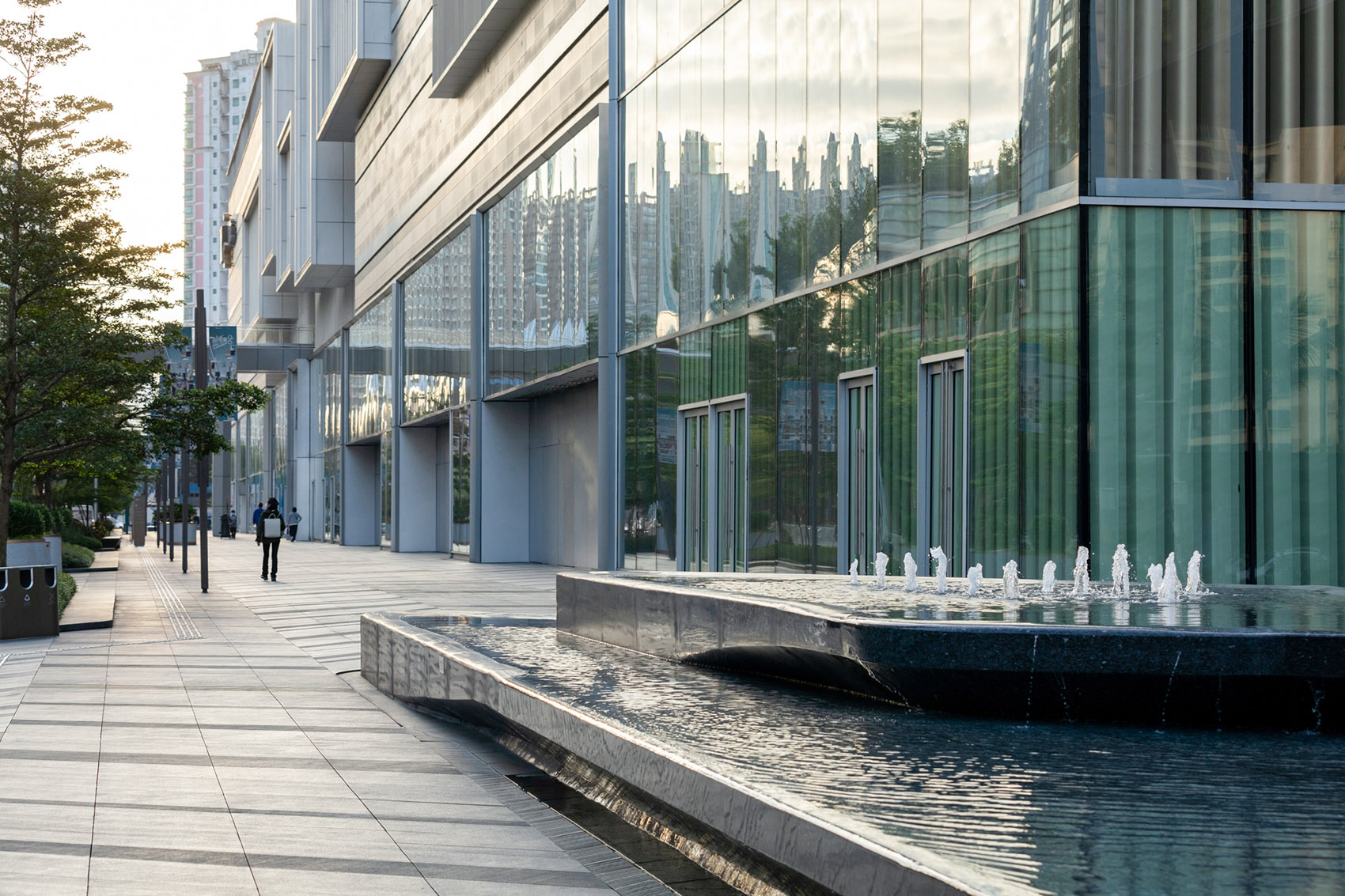 华润置地海口万象城周围景观丨中国海口丨广亩景观·GMX 团队-16