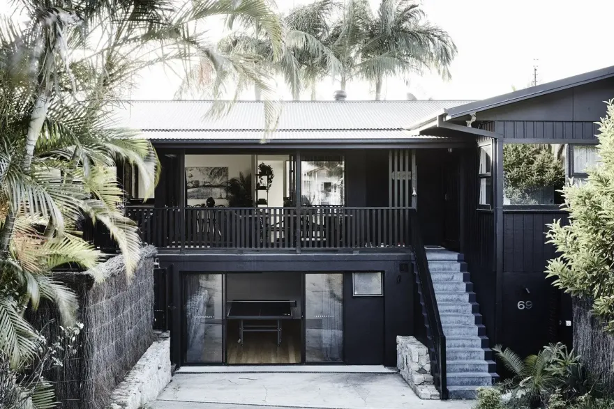 Byron Bay 海滩别墅 | 极简黑白风格设计-15