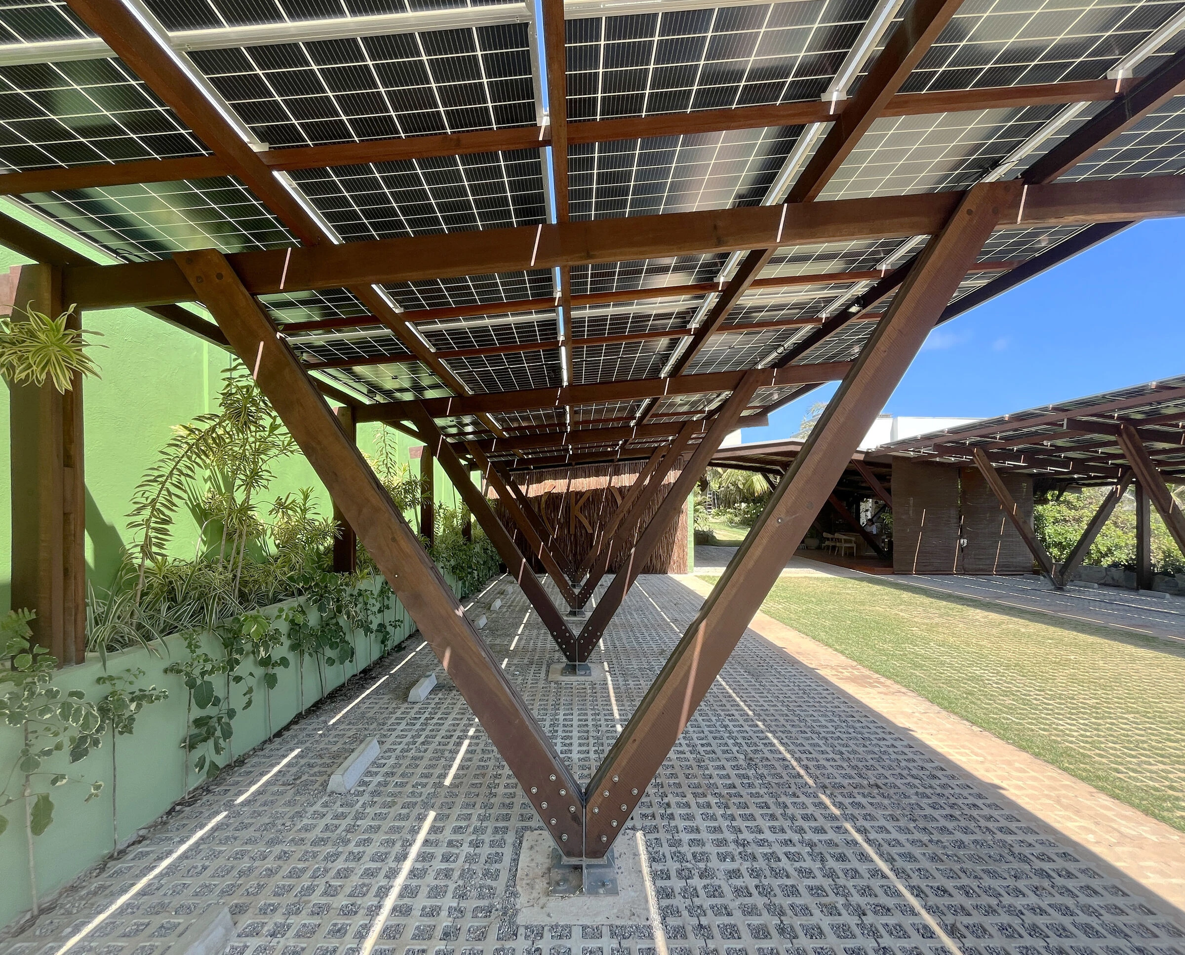 THE SCISSORS.NET-ZERO ENERGY TRANSFORMATION-8