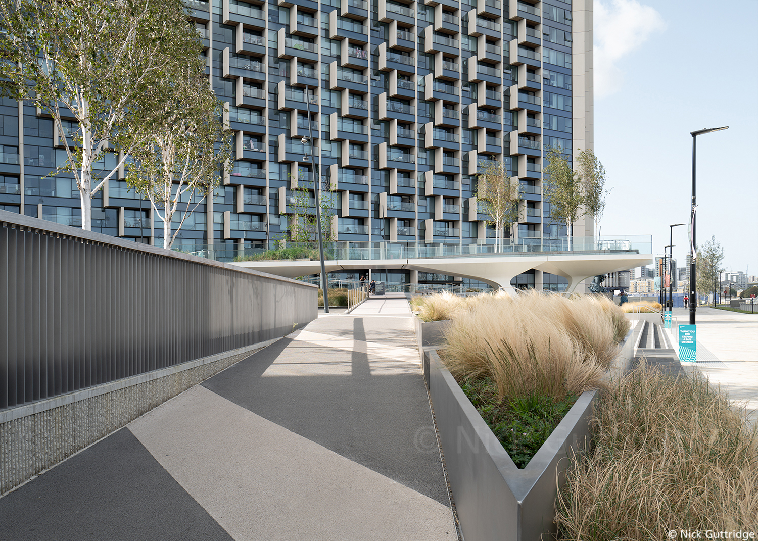 “The Tide”线性公园丨英国伦敦-15