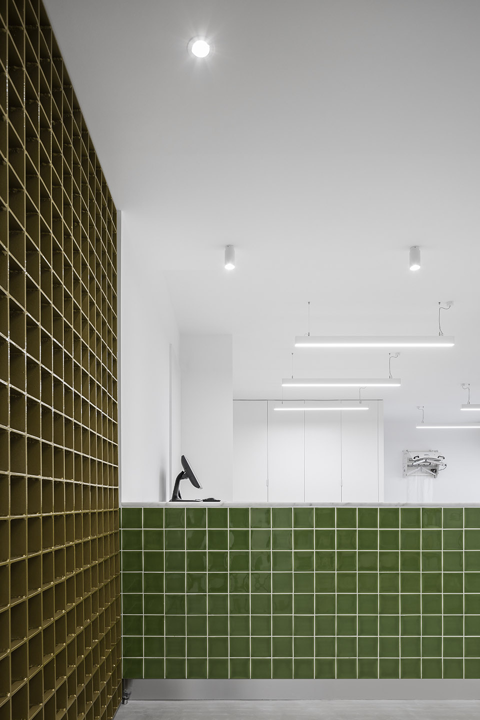 自助洗衣店，葡萄牙 / stu.dere + Civiurban-56