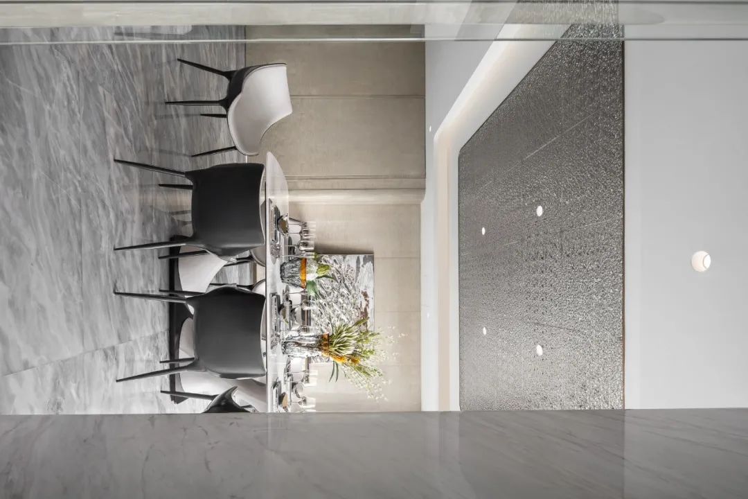 厦门 IOI 棕榈天峰豪宅 | 现代简约与生活艺术的完美融合-20