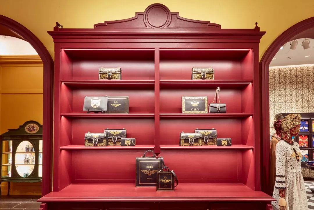 Gucci Garden 梦幻庄园,集艺术展览、精品店、餐厅于一体-49