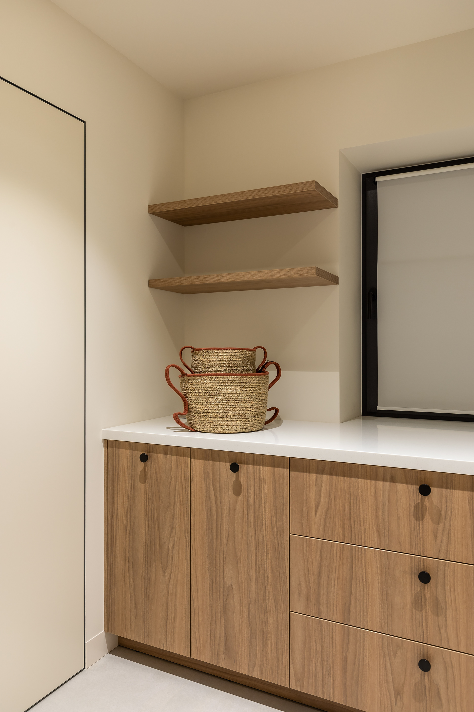 青山别墅（注：house常见可译为房子、住宅、别墅等，这里结合语境GREEN HILLS（青山），别墅表意更合适） 丨UkraineKyiv丨YD interior studio-61