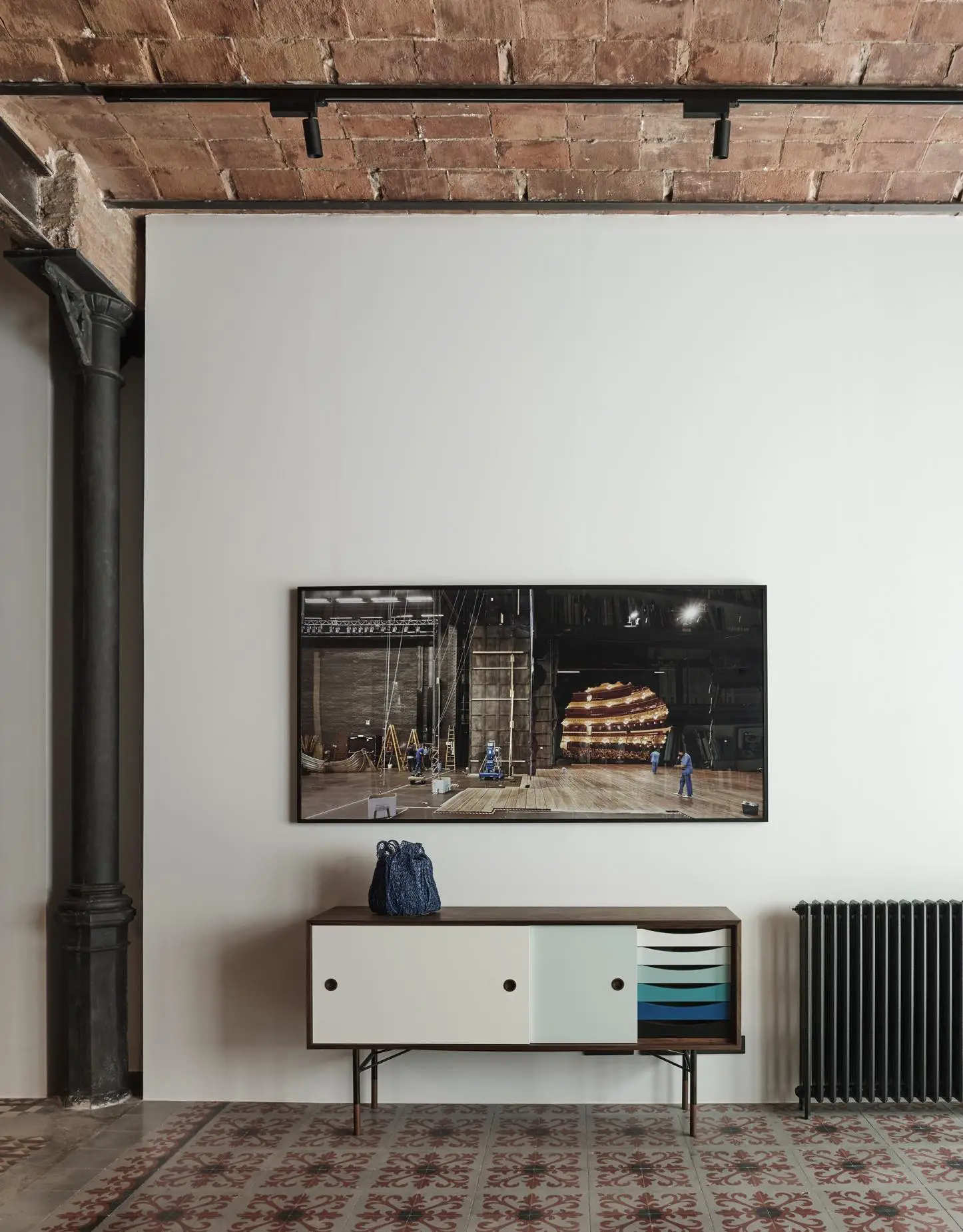 巴塞罗那旧仓库改造的工业风 Loft-7