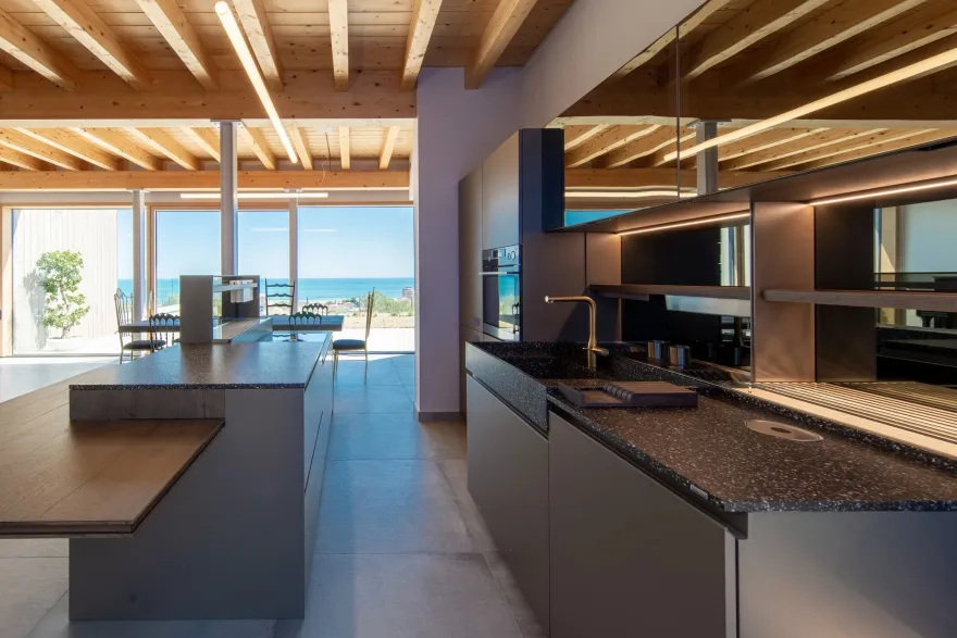 意式简约别墅 · 绿意与海景的生态家园-46