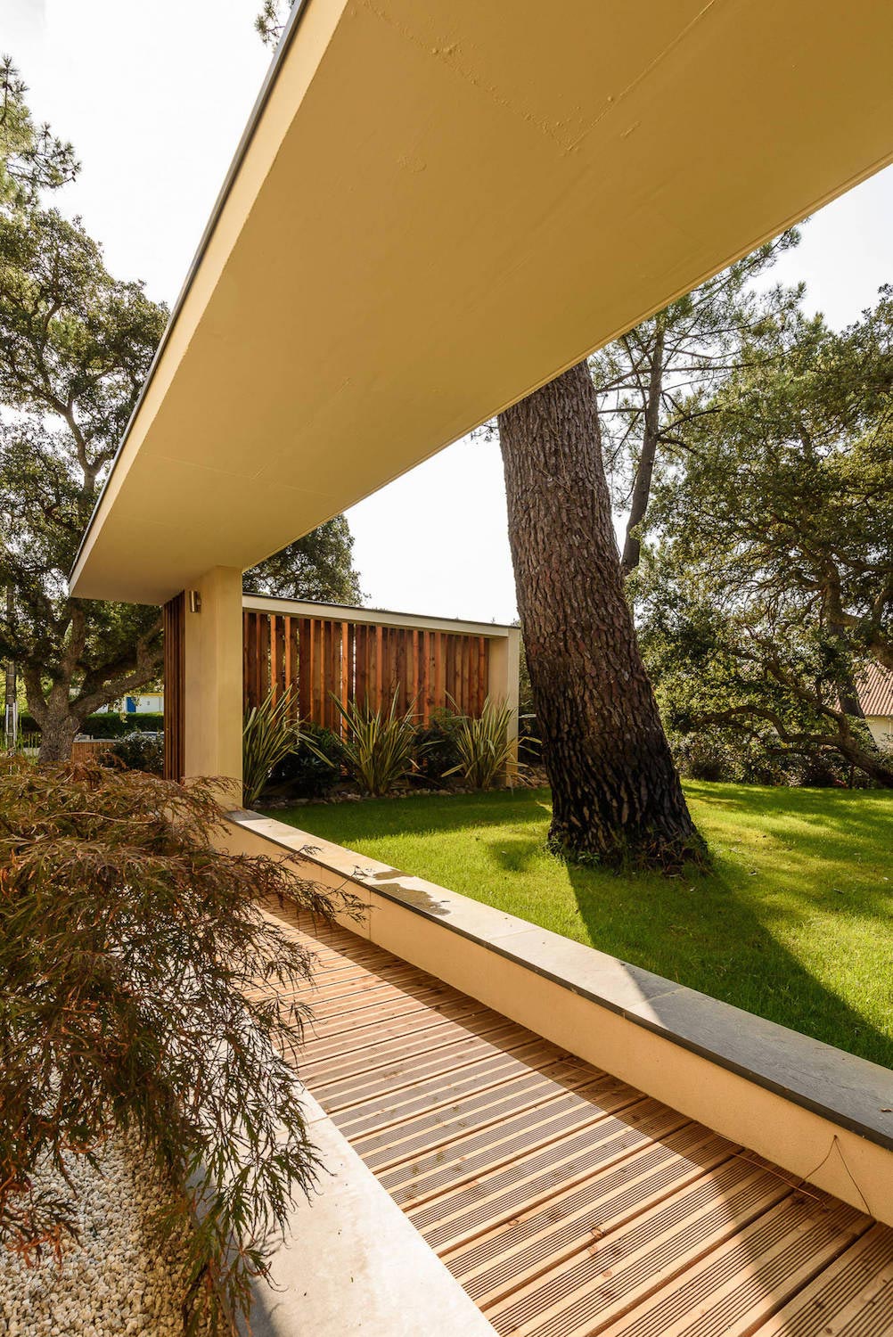 Modern wooden residence surrounded by greenery   CAANdesign  Architecture and home design blog-13