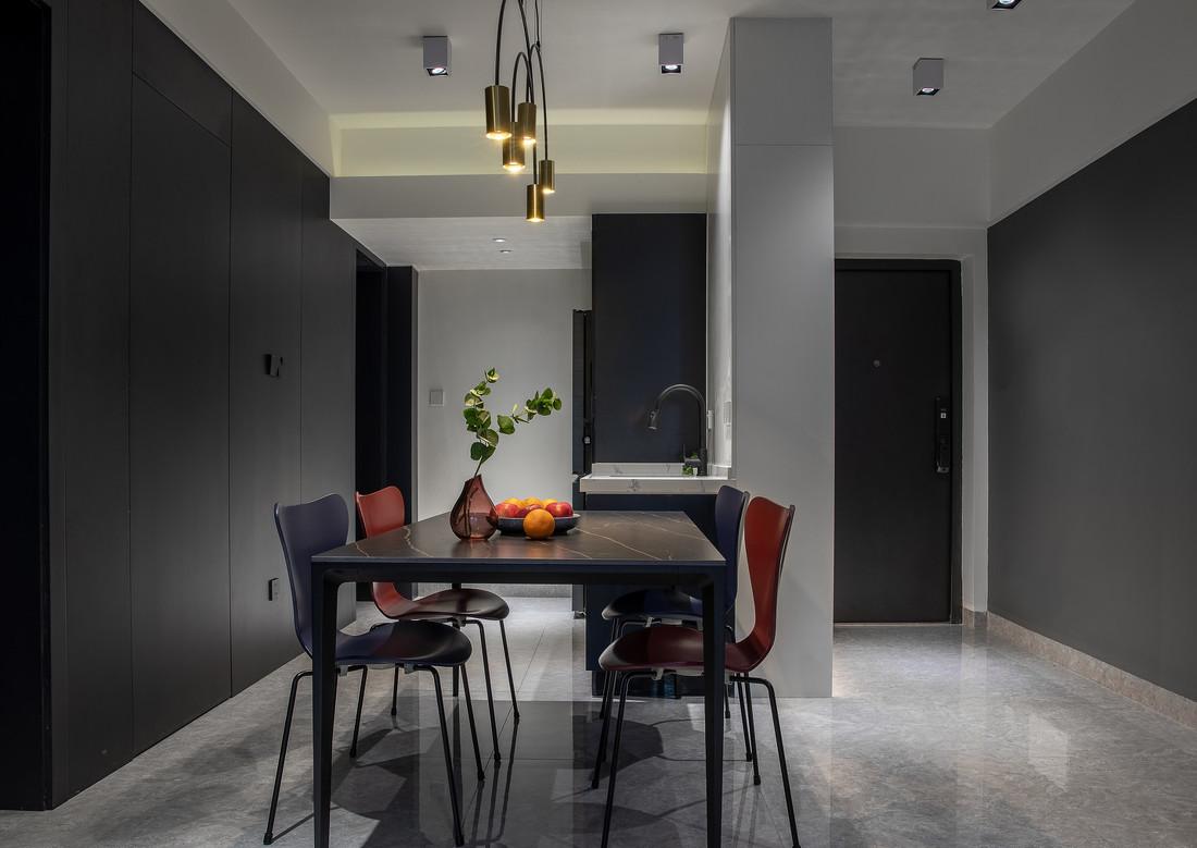 暗黑中西双厨 X 宁静质感空间设计-9