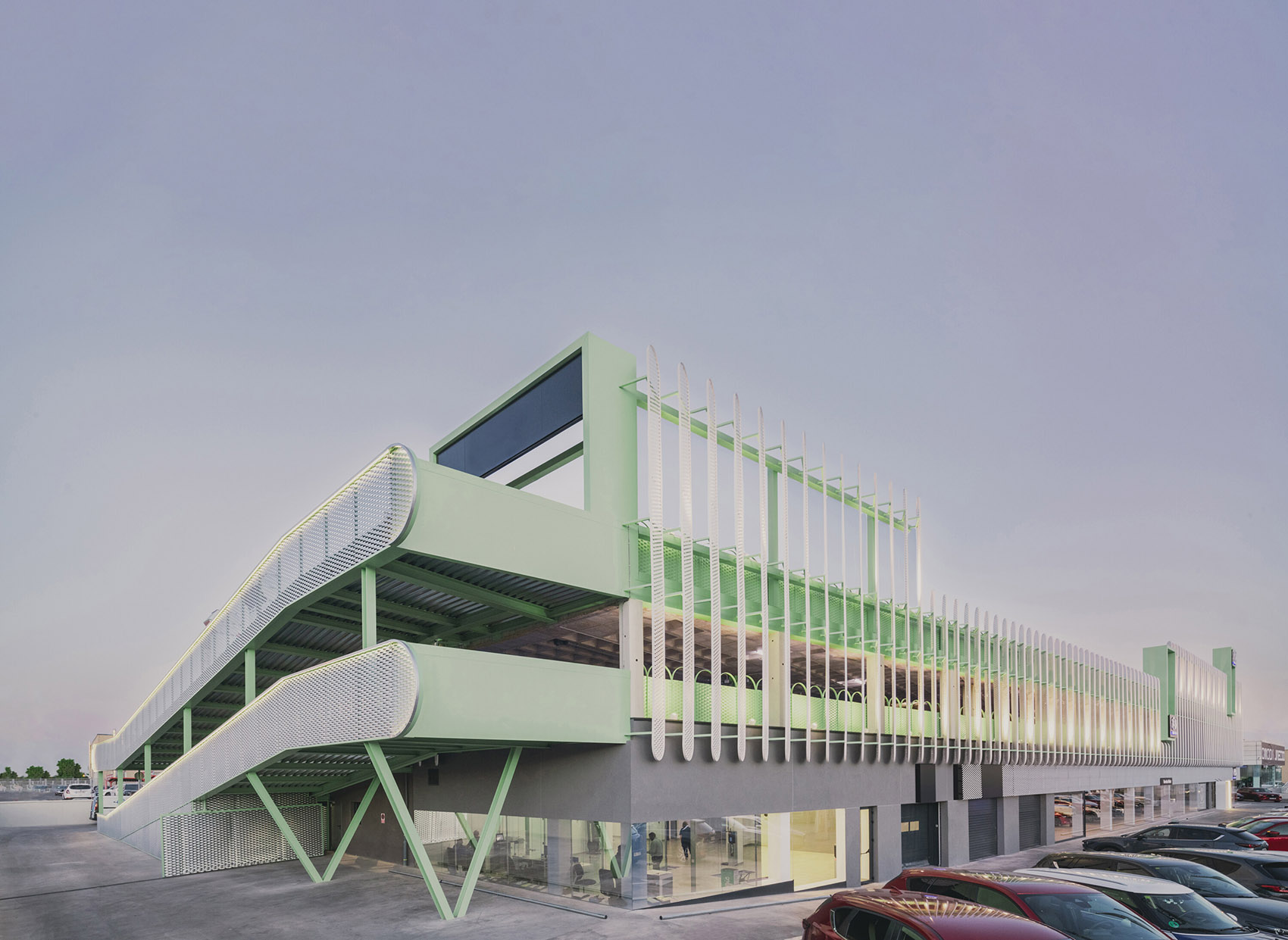 Leganés汽车中心丨西班牙马德里丨OOIIO Architecture-3