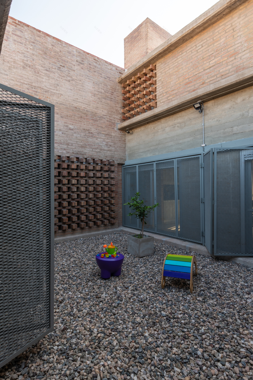 Casa Carmela / Fae + NOMADA-36