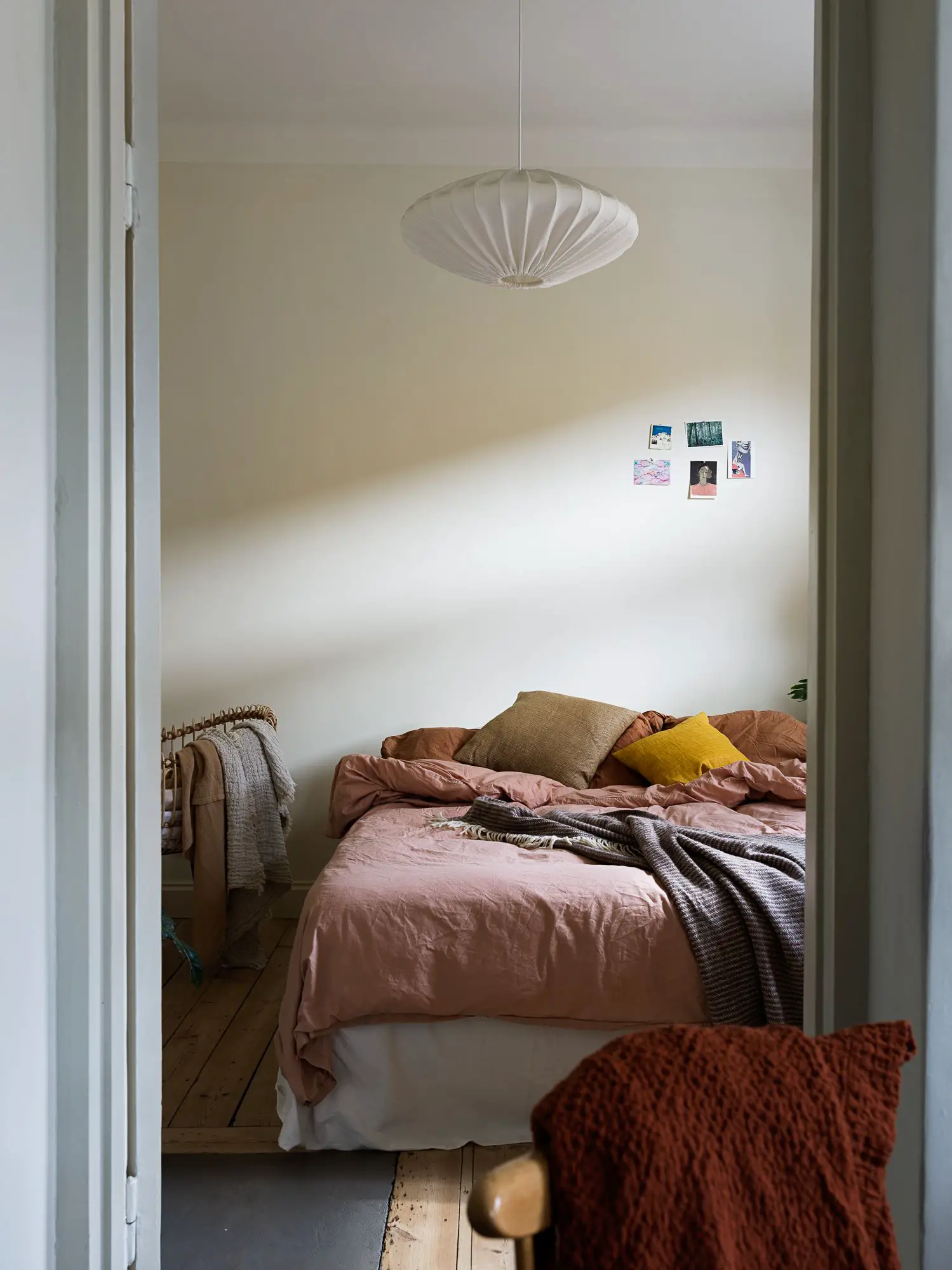 复古色彩的旧楼公寓-9