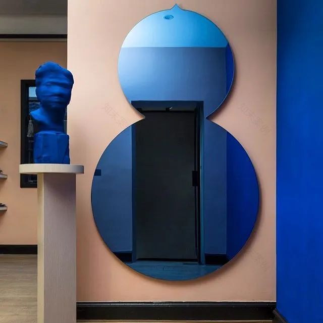 达达主义室内设计 | 颠覆传统的艺术探索-27