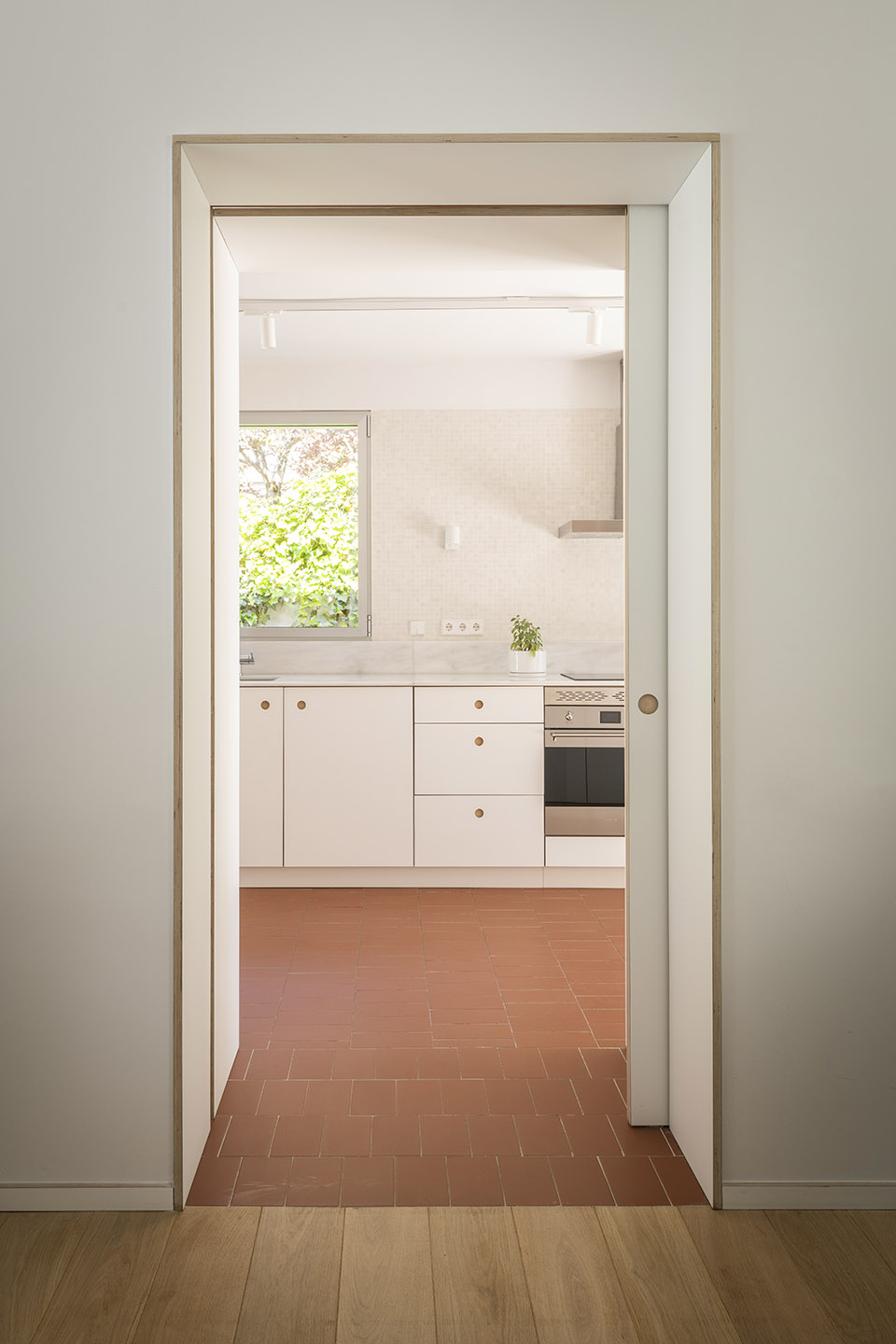 西班牙 M15 住宅改造丨西班牙马德里丨MINIMUM-13