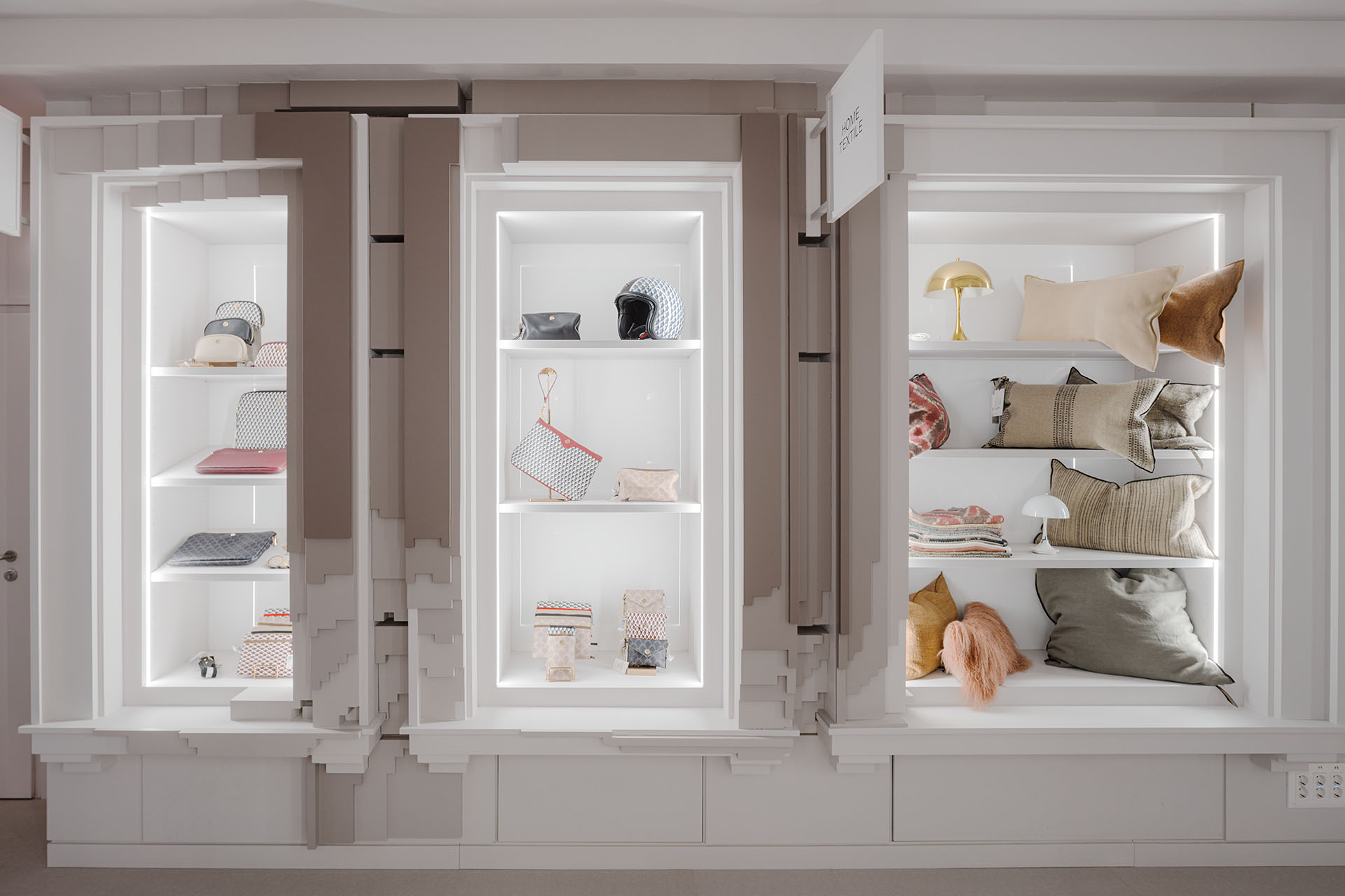 WOW 在线购物体验店丨西班牙马德里丨External Reference-44