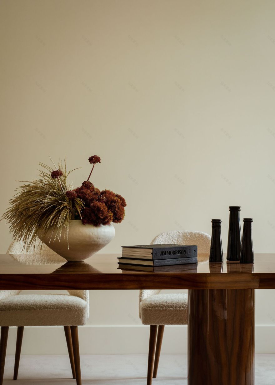 巴黎400㎡中性色调带装饰艺术风配饰公寓丨法国巴黎丨Atelier MKD-16