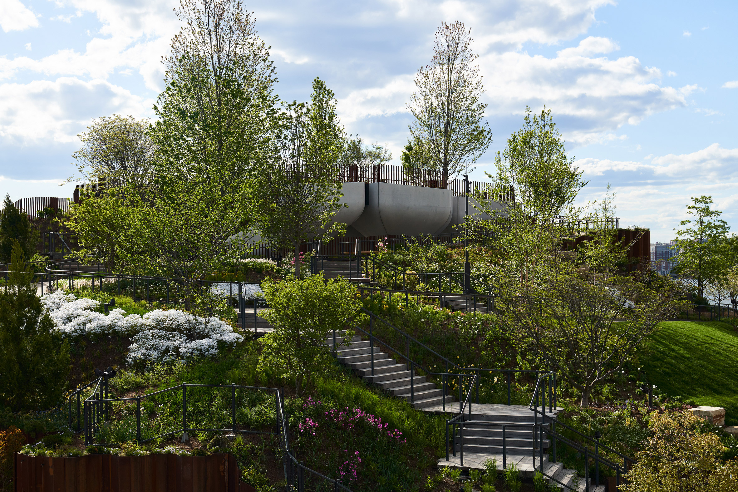 纽约河畔“蘑菇岛”公园即将开放-9