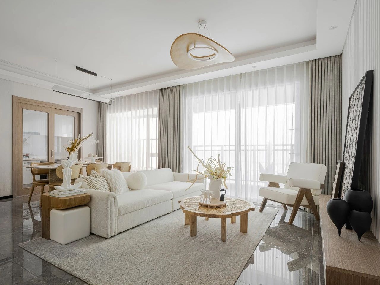 华发·万科·旭辉都会四季 65,99 户型样板间丨中国珠海丨深圳创库设计顾问有限公司-4