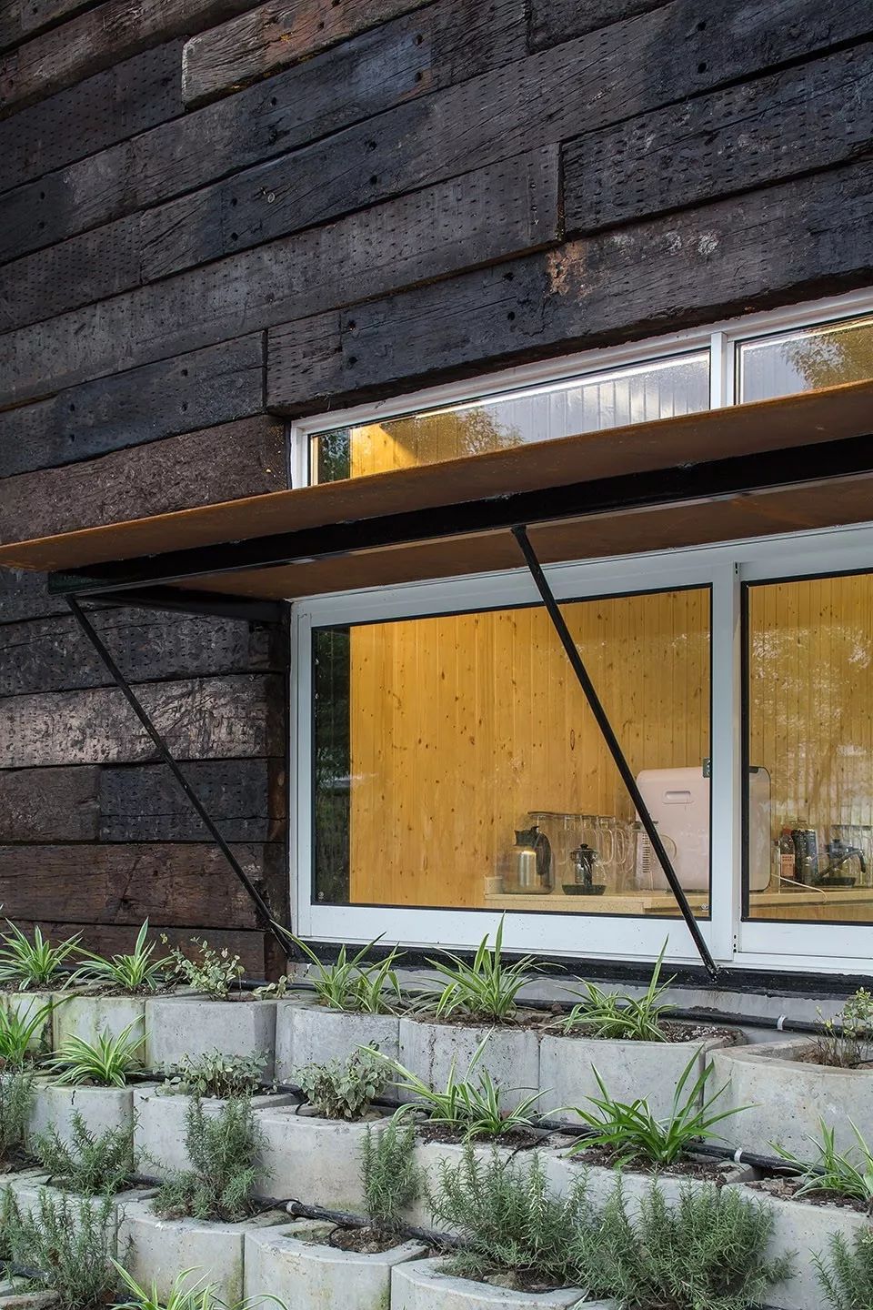 乡村烤肉店，因地制宜的节能设计-44