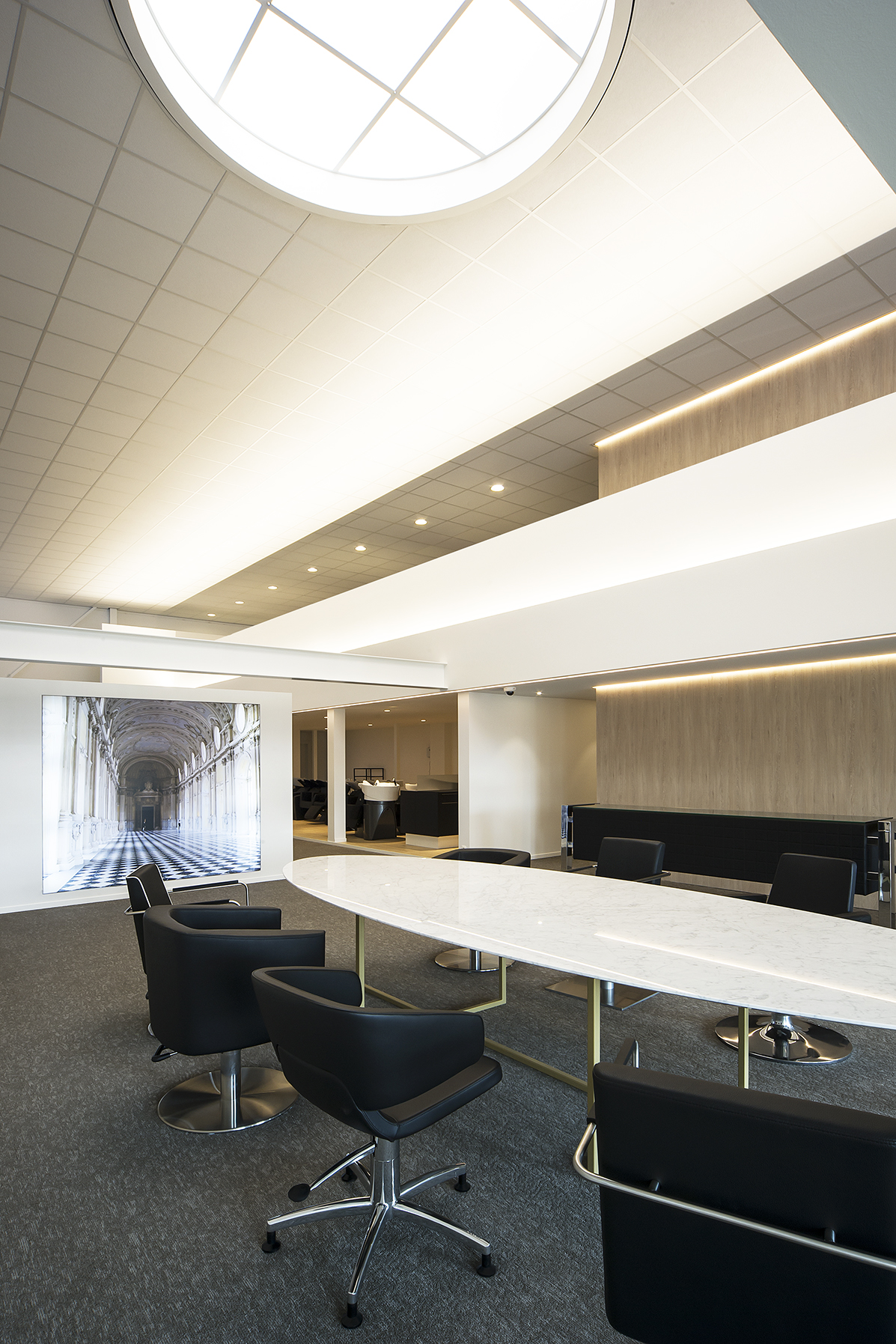 2017 年建成的 1628 展览中心室内设计解读-11