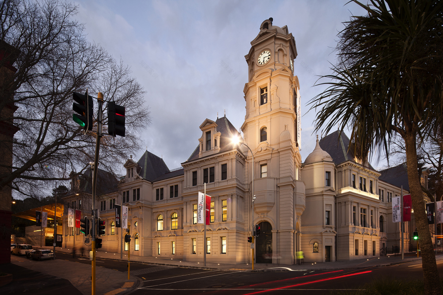 新奥克兰艺术画廊-5