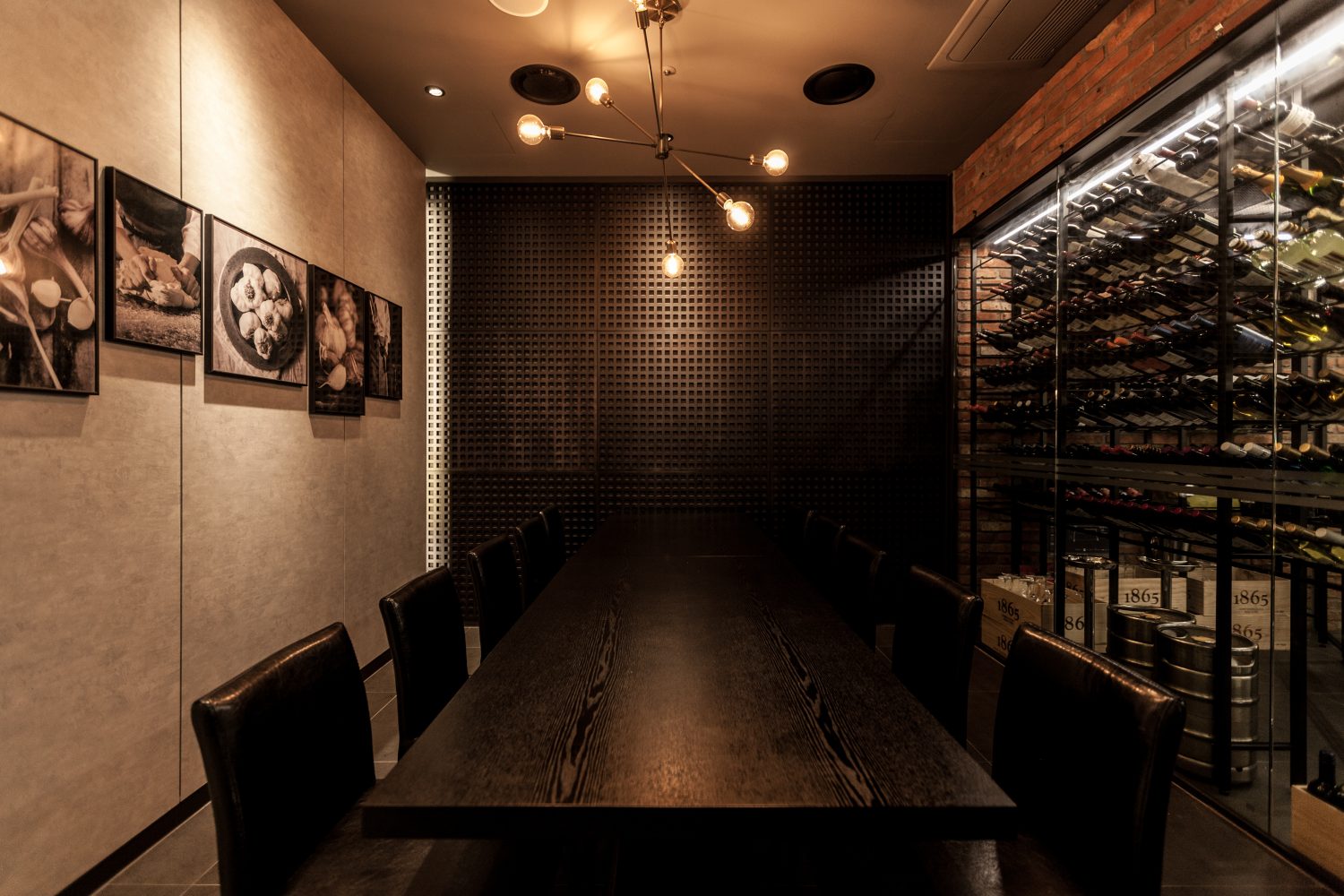 Mad For Garlic Pyeongtaek AK Plaza branch interior design-3