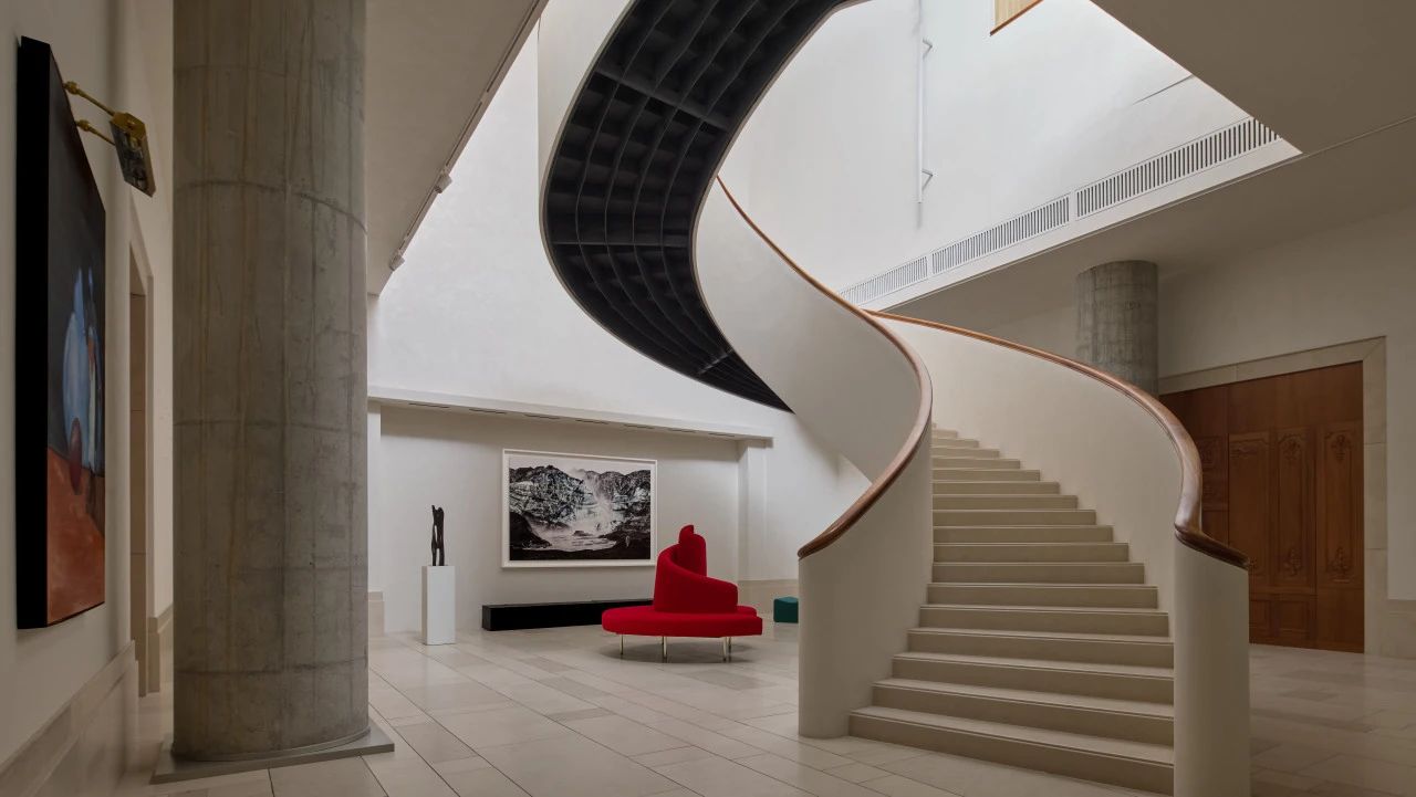 清晨5点散步夜晚8点冥想，她为自己打造松弛道场-11