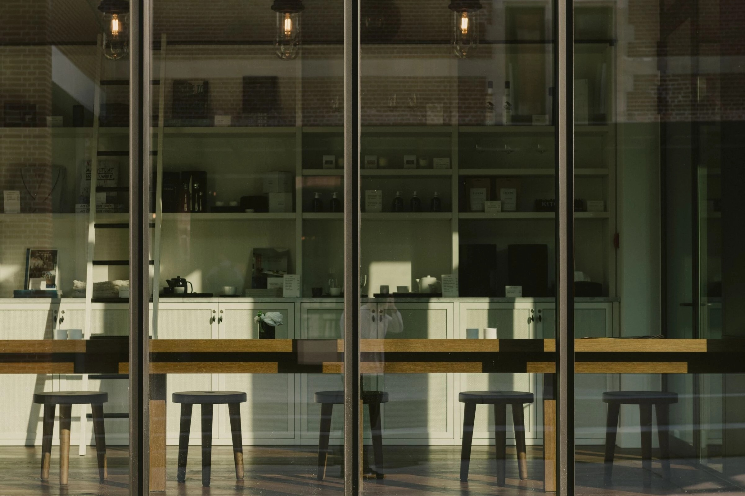 August 酒店 / Vincent Van Duysen-12