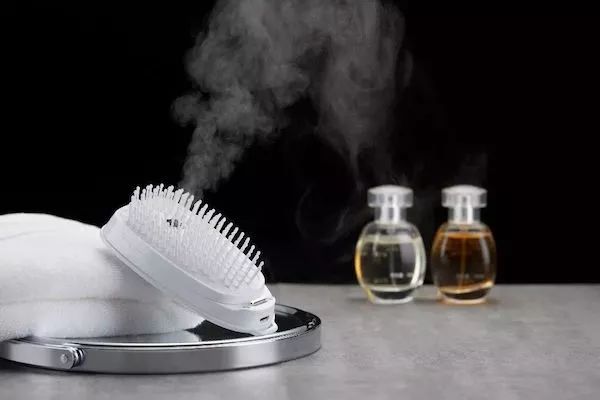 创意家居设计 | 喷雾梳与灭火花瓶-9