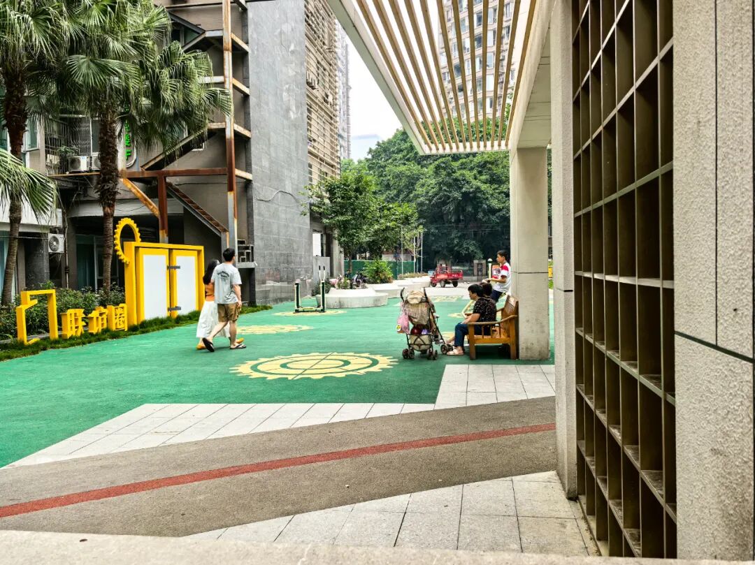 打卡城市“金角银边”丨龙江路十四巷的“时光切片”里藏着社区更新密码-6