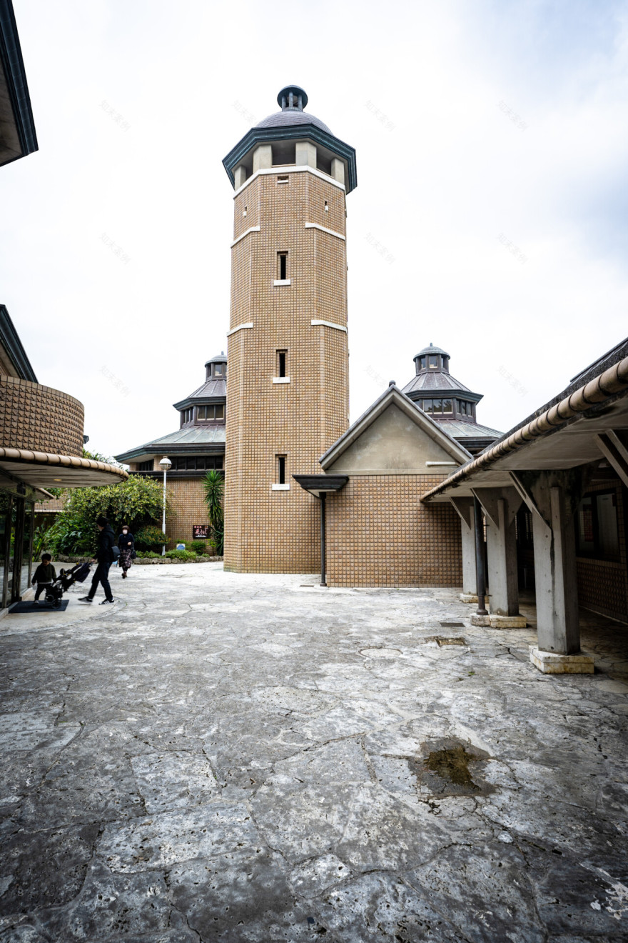 浦添市美術館丨建築家・内井昭蔵-13