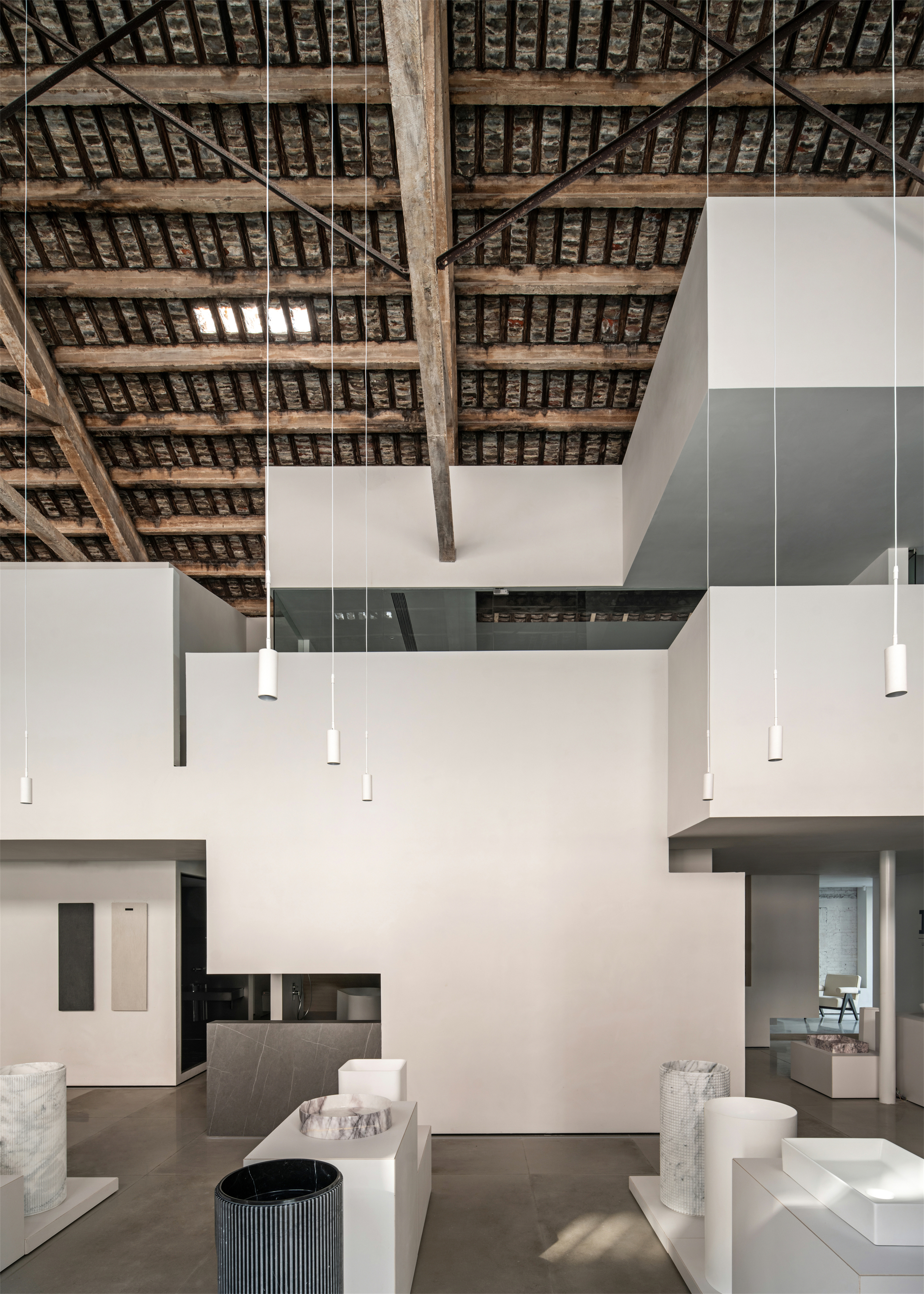 LEW丨厂房改造丨卫浴美学空间-30