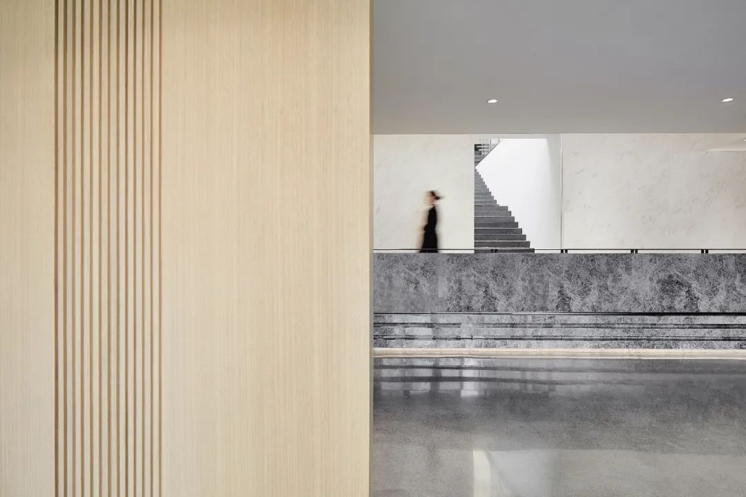 融创华北│郑州漫山艺术中心——东方水墨韵味的现代空间设计-13