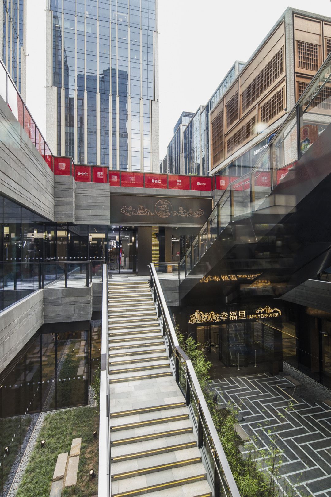 这样颠覆传统的主题商业街，你还没去吗？-12