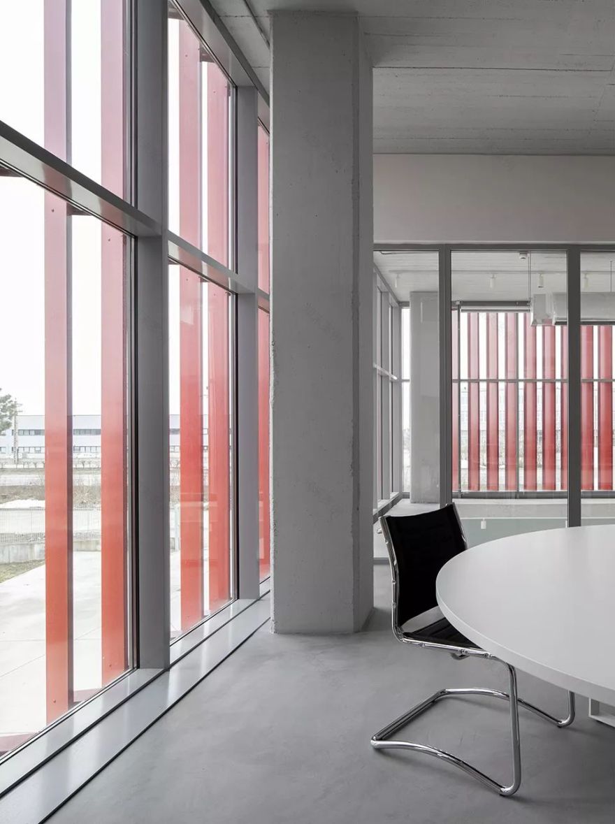 蒂米什瓦拉红色工业地标,展现咖啡机生产魅力-61