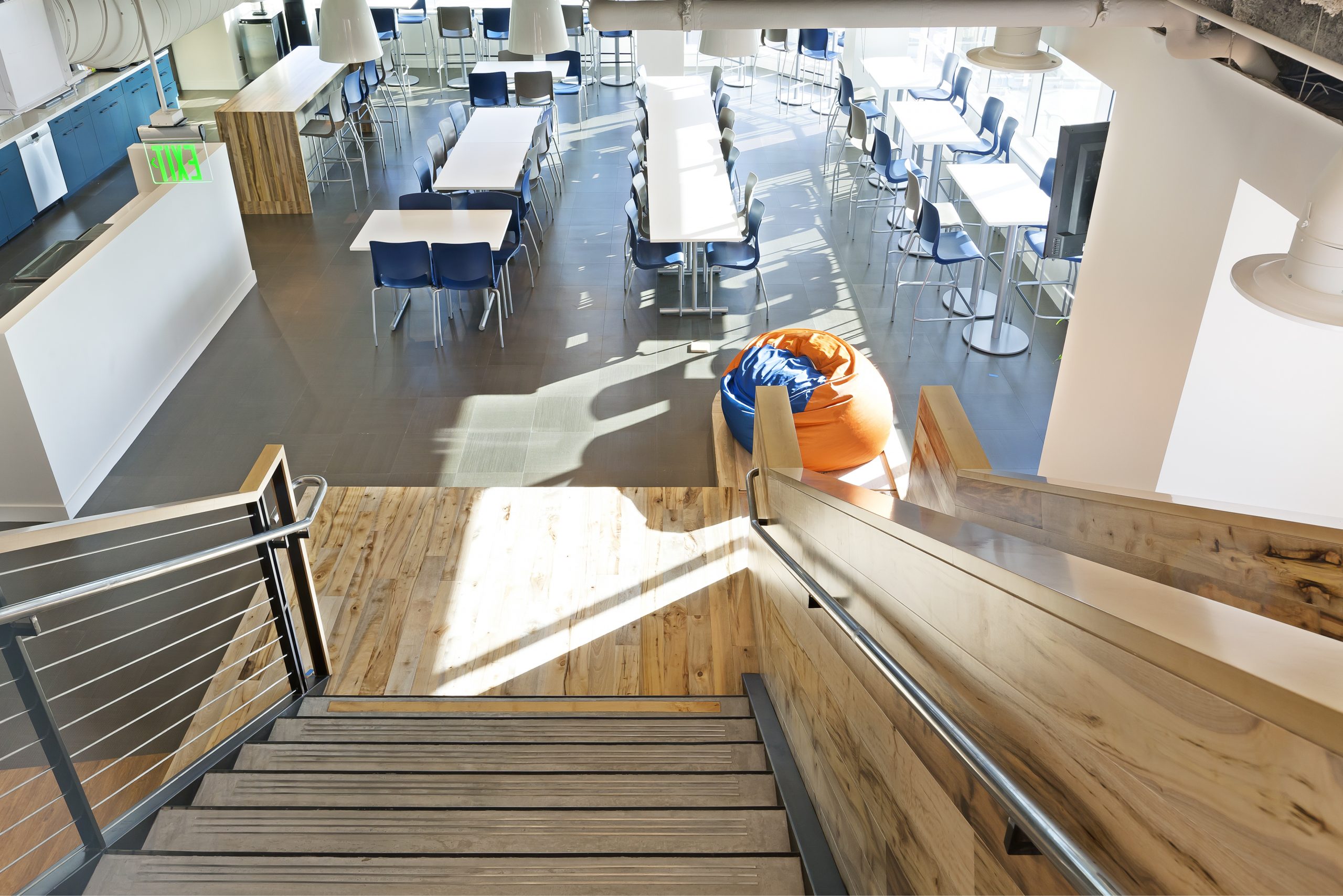 Confidential High-Tech Client -10